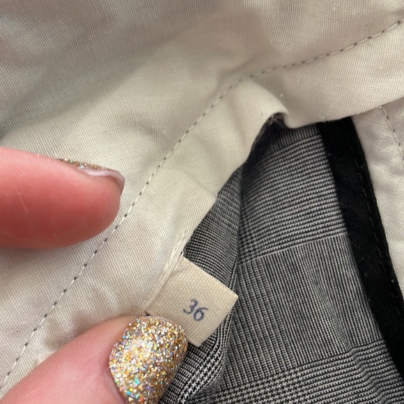 Jcrew Gray Mens Shorts. Excellent condition. - Picture 4 of 4